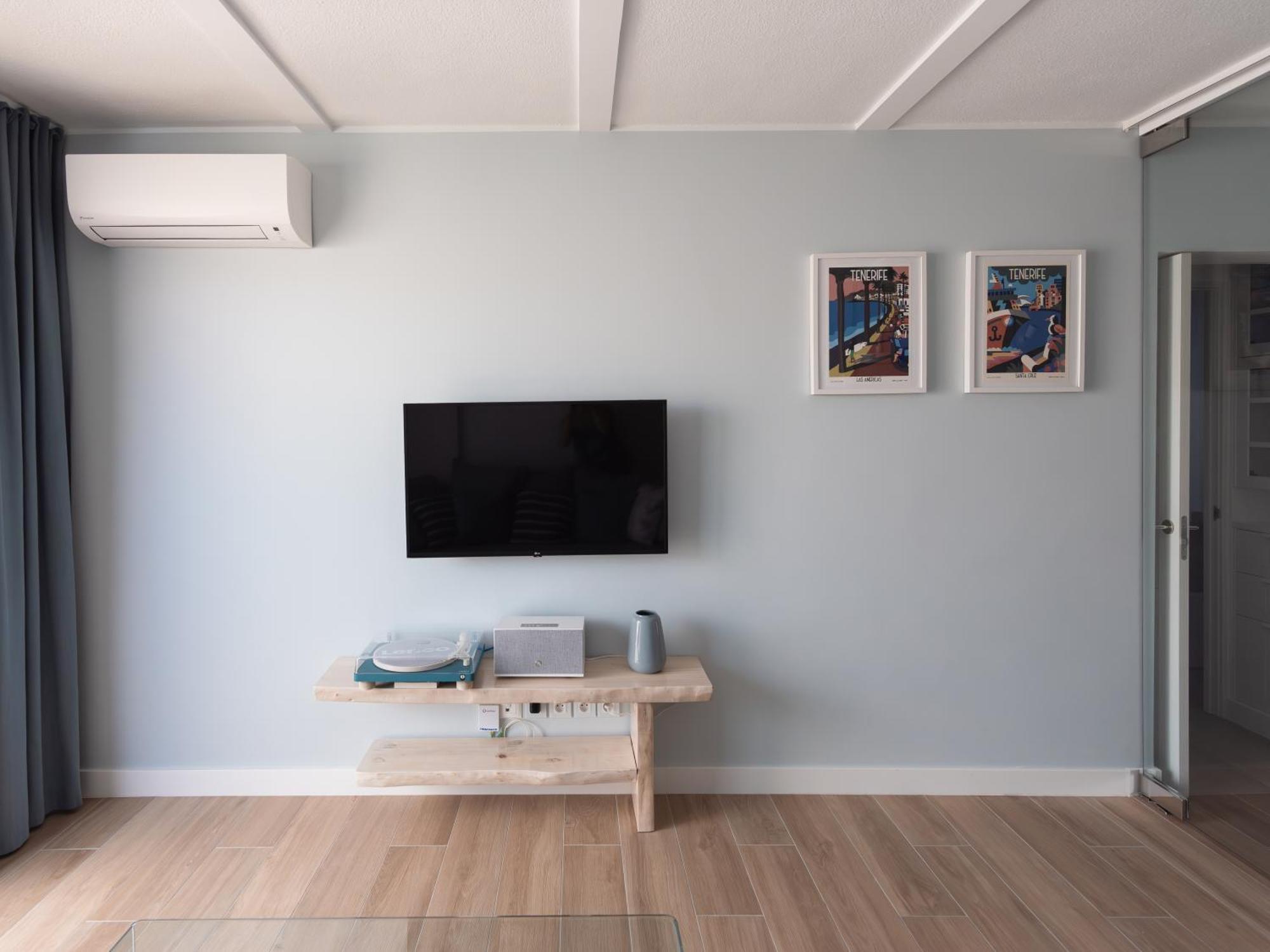 Wow Apartment With Private Jacuzzi And 2 Terraces In Los Christianos Los Cristianos  Εξωτερικό φωτογραφία